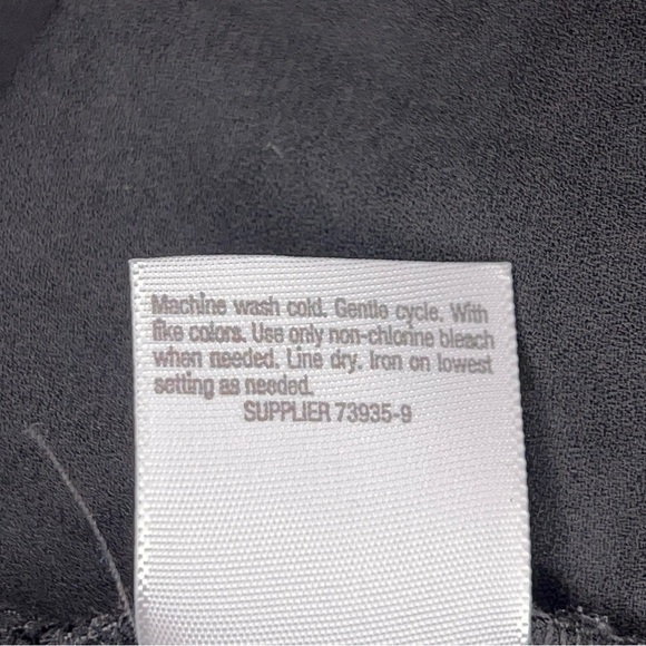 Large Ana Black Collar Style Blouse Flowy Chiffon 3/4 Sleeve Goth - Picture 14 of 14